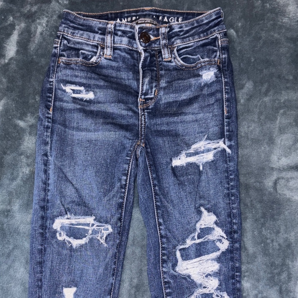 American Eagle Outfitters Women's Ripped Blue Skinny Jeans
